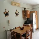 Casa 2 Sole - Mare - Montagna - Con Terrazza E Vista Suggestiva Mascali