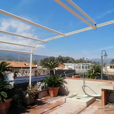 Casa 2 Sole - Mare - Montagna - Con Terrazza E Vista Suggestiva *